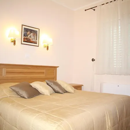 Alegria - Two Bedroom With Balcony And Sea View B *